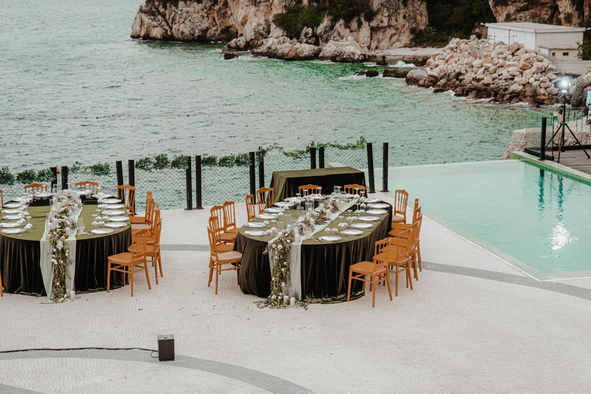 Maritim Marina Bay Resort Spa & Casino Adult Friendly Vlore Exterior photo Wedding reception at the Hotel de la Plage, 2019