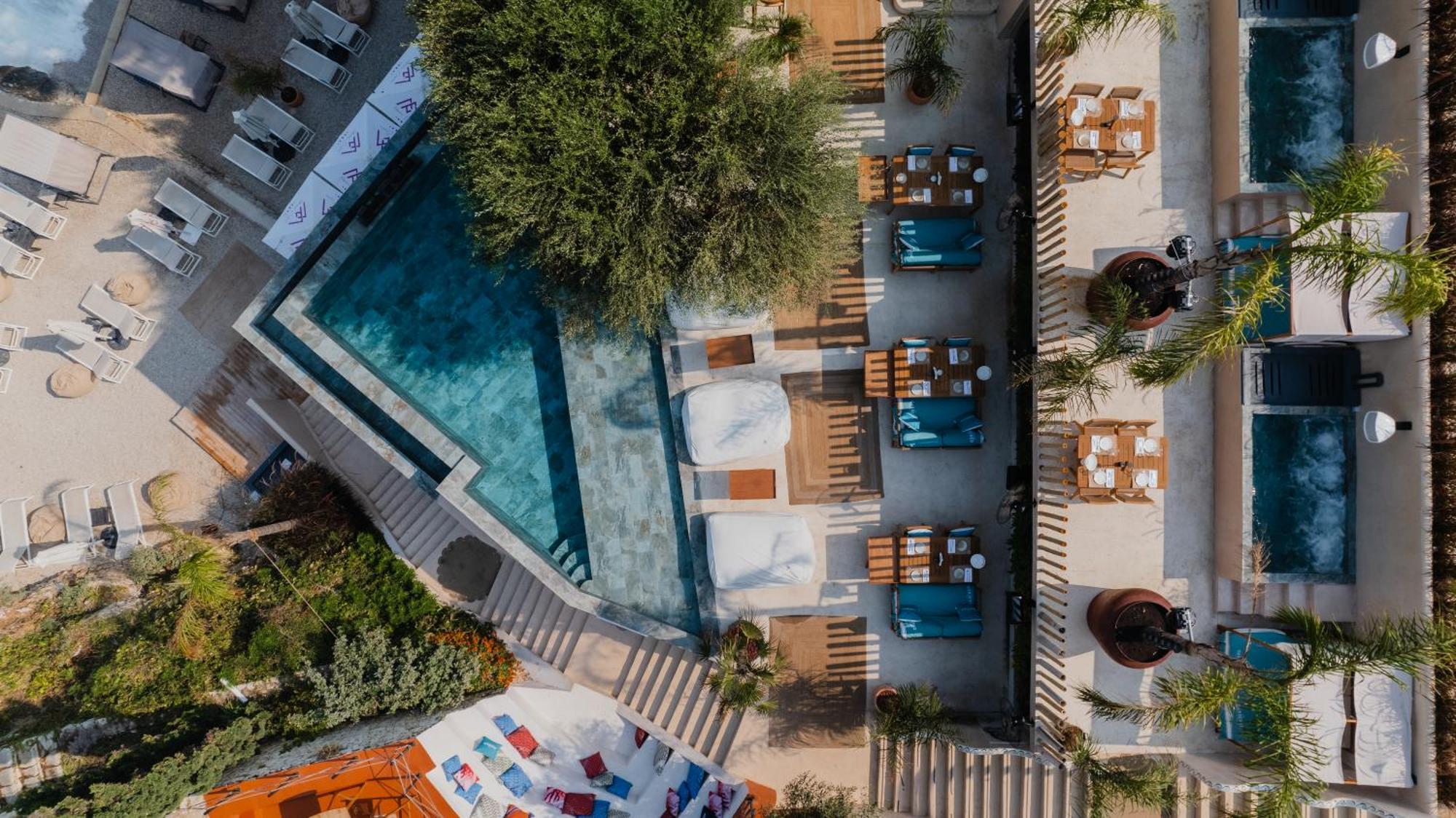 Maritim Marina Bay Resort Spa & Casino Adult Friendly Vlore Exterior photo Aerial view of the hotel