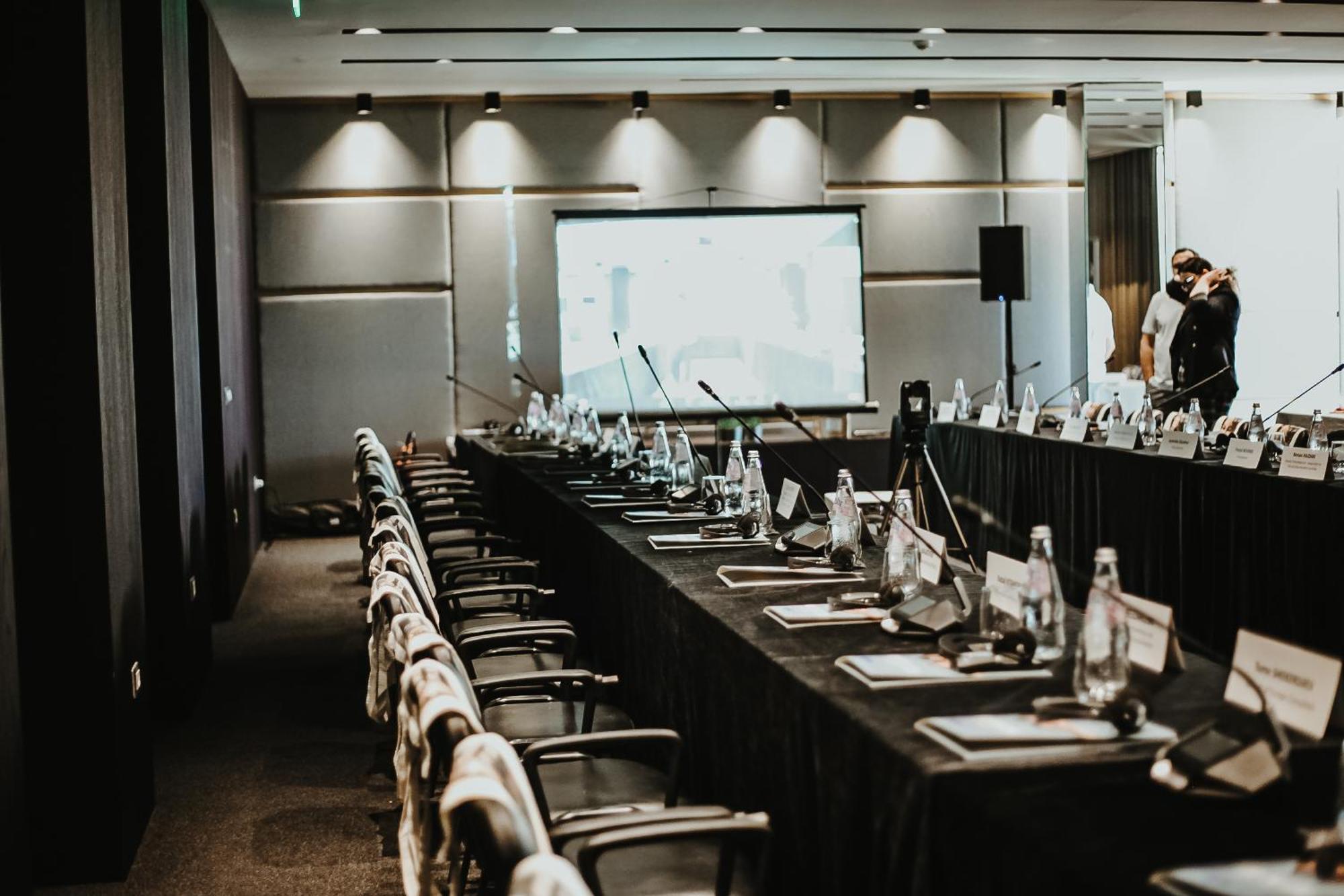 Maritim Marina Bay Resort Spa & Casino Adult Friendly Vlore Exterior photo The 2019 World Conference on Tobacco and Nicotine